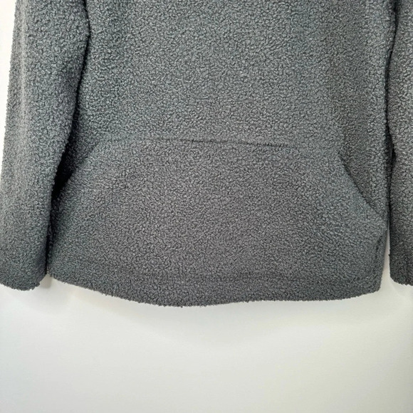 Lands’ End Gray Contrast Ribbed Exaggerated Collar Quarter Zip Teddy Pullover - Picture 4 of 9